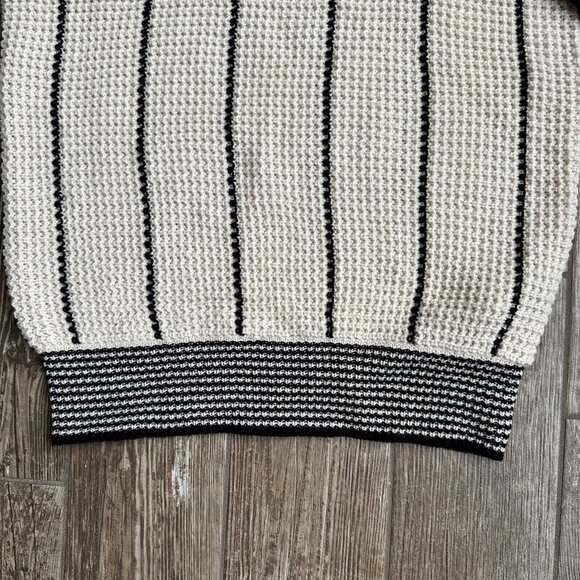 2/$18 SALE! Emery Rose Sweater Dress Womens L Knit V Neck Varsity Preppy White - Picture 2 of 10